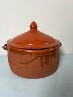 Grote bruin aardewerk pan met deksel, Ophalen of Verzenden