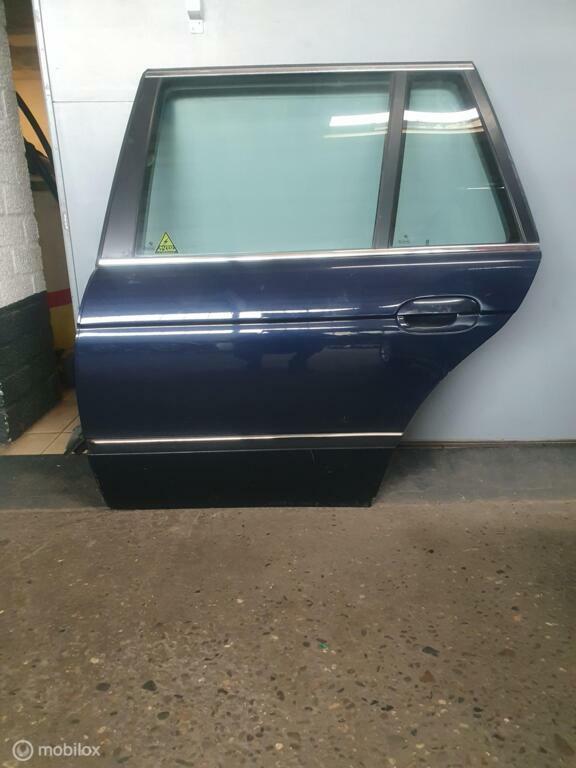 Achterdeur links BMW E39 Touring, Auto-onderdelen, Carrosserie en Plaatwerk, Deur, BMW, Achter, Links, Gebruikt, Ophalen of Verzenden