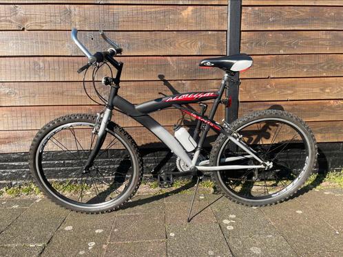 Nette Mountainbike 26 inch, 18 speed, twist schakeling, Fietsen en Brommers, Fietsen | Mountainbikes en ATB, Zo goed als nieuw
