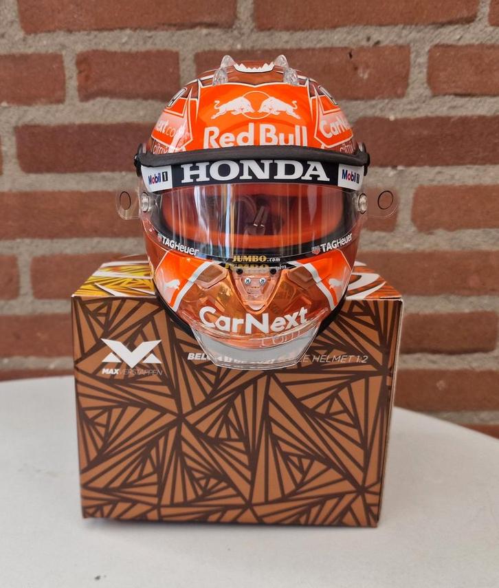 Max Verstappen.  Helm 1:2. Spa België GP 2021 + Updates., Verzamelen, Automerken, Motoren en Formule 1, Zo goed als nieuw, Formule 1