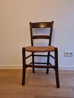 Oud nederlandse stoel, Antiek en Kunst, Antiek | Meubels | Stoelen en Banken, Ophalen