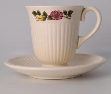 Wedgwood Briar Rose Kop en Schotel beschikbaar voor biedingen