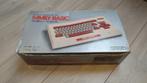 Nintendo BASIC Keyboard (HVC-BS), Ophalen of Verzenden, Zo goed als nieuw, Switch, Overige controllers