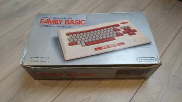 Nintendo BASIC Keyboard (HVC-BS) beschikbaar voor biedingen