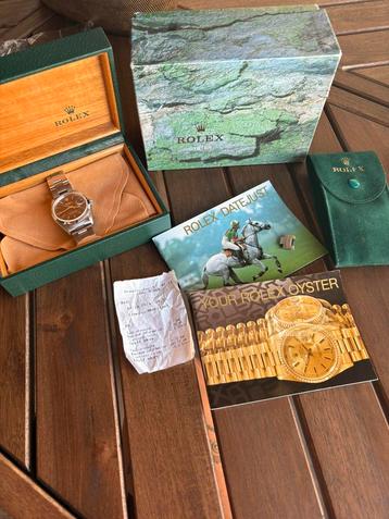 Rolex oyster date beschikbaar voor biedingen