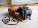 SIX - 20 BROWNIE É - box camera met tas- made by KODAK, Ophalen of Verzenden, Gebruikt, Compact, Kodak