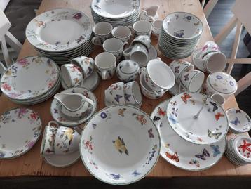 Janneke Brinkman Servies beschikbaar voor biedingen