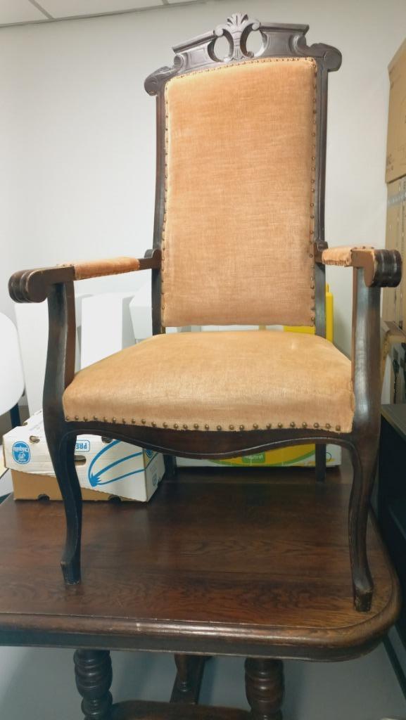 Mooie brocante stoel met vering, bekleding, Huis en Inrichting, Stoelen, Gebruikt, Eén, Hout, Stof, Overige kleuren, Ophalen