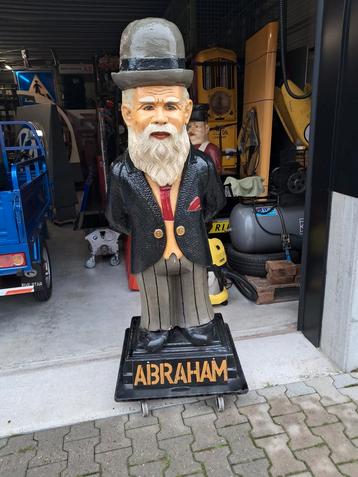 Oud Abraham beeld 180cm op wieltjes, mooi geleefde staat. beschikbaar voor biedingen