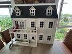 Groot poppenhuis + complete inrichting, Verzamelen, Poppenhuizen en Toebehoren, Ophalen, Gebruikt, Poppenhuis
