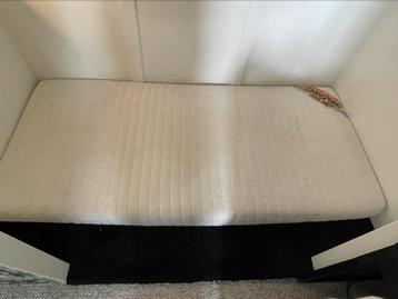 Matras 90x200 beschikbaar voor biedingen