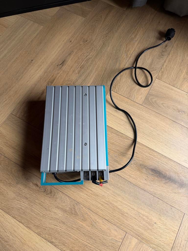 Mastervolt IVO Smart Charger 12/40-3, Ophalen of Verzenden, Gebruikt