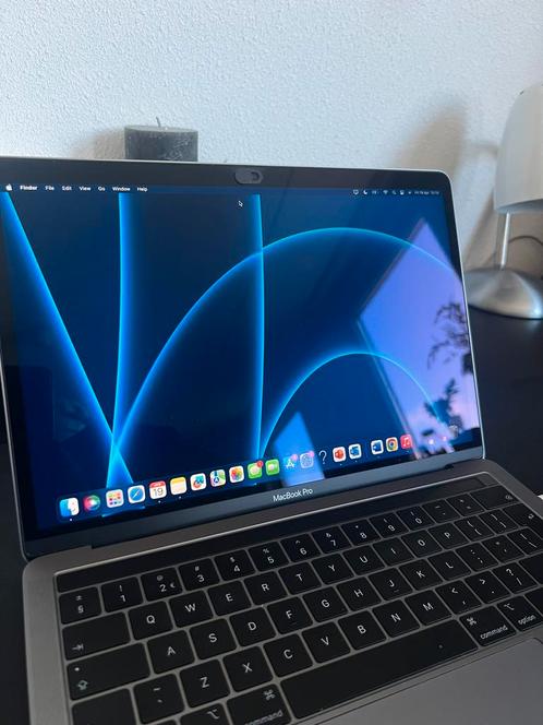 MacBook Pro, 2019, Computers en Software, Apple Macbooks, Gebruikt, MacBook Pro, 13 inch, 2 tot 3 Ghz, 256 GB, 8 GB, Qwerty, Ophalen of Verzenden