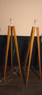 2 houten vloerlampen zonder kap, 2 voor € 10,-, Ophalen, Zo goed als nieuw, Hout, 100 tot 150 cm