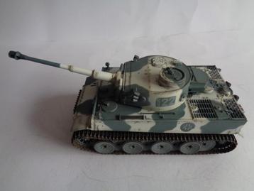 Oude Panzerkampfwagen Tank. Die-cast, plastic, 1/35, jr'90s beschikbaar voor biedingen
