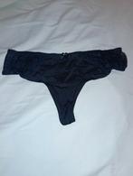 Dames string met kant Hunkemöller maat M, Kleding | Dames, Ondergoed en Lingerie, Hunkemöller, Ophalen of Verzenden, Zwart, String