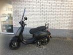 DIKKE  VESPA SPRINT S MAT ZWART BROM 45KM 0KM 2024