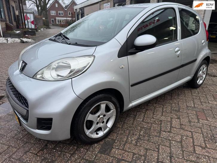 Peugeot 107 1.0-12V XS AIRCO LM VELGEN 126487 KM O.H BOEKJES, Auto's, Peugeot, Te koop, ABS, Airbags, Airconditioning, Centrale vergrendeling