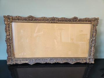 Vintage / antieke grote barokke gouden lijst met glas beschikbaar voor biedingen
