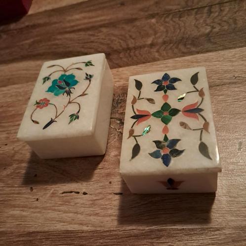 Stenen Bakjes met Parelmoer. Prijs voor beide., Huis en Inrichting, Woonaccessoires | Kisten, Gebruikt, Minder dan 50 cm, Minder dan 50 cm