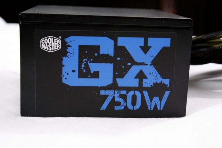 Cooler Master GX 750 W Bronze Voeding, Computers en Software, Interne voedingen, Zo goed als nieuw, Ophalen