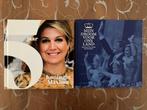 Boek 5 jaar Koningin Maxima Marc van der Linden + gratis 2e, Verzamelen, Koninklijk Huis en Royalty, Nieuw, Nederland, Tijdschrift of Boek