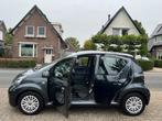 Toyota Aygo 1.0-12V Exclusive 108.000 km NL-AUTO-NAP., Auto's, Voorwielaandrijving, Stof, Zwart, 4 stoelen
