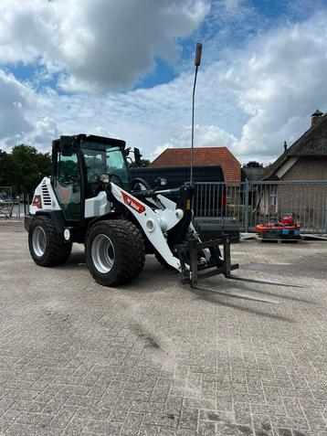 Bobcat L85 2022 nieuwe banden palletvorken grondbak beschikbaar voor biedingen