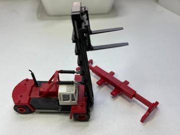 Kibri Container loader IMG6190/1/2/3/4/5 beschikbaar voor biedingen