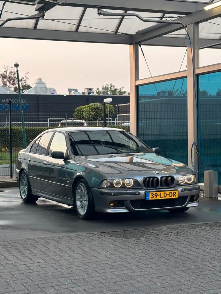 BMW 5-Serie 2.9 D 530 AUT 2002 Grijs, Auto's, BMW, Particulier, Diesel, F, Sedan, Automaat, Origineel Nederlands, Zilver of Grijs
