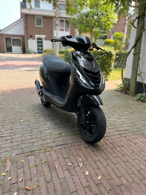 Nette piaggio zip 70cc |Brom|, Fietsen en Brommers, Scooters | Piaggio, Zo goed als nieuw, Zip, Ophalen