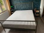 Metalen spijlen bed 160x200 (zware kwaliteit), Huis en Inrichting, Slaapkamer | Bedden, Ophalen, Tweepersoons, Zo goed als nieuw