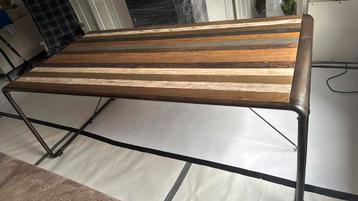 Houten met Metalen Onderstel 200x100 beschikbaar voor biedingen