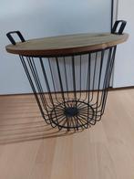 Draadmand bijzettafel met houten deksel, Huis en Inrichting, Ophalen, Minder dan 45 cm, Minder dan 55 cm, Gebruikt