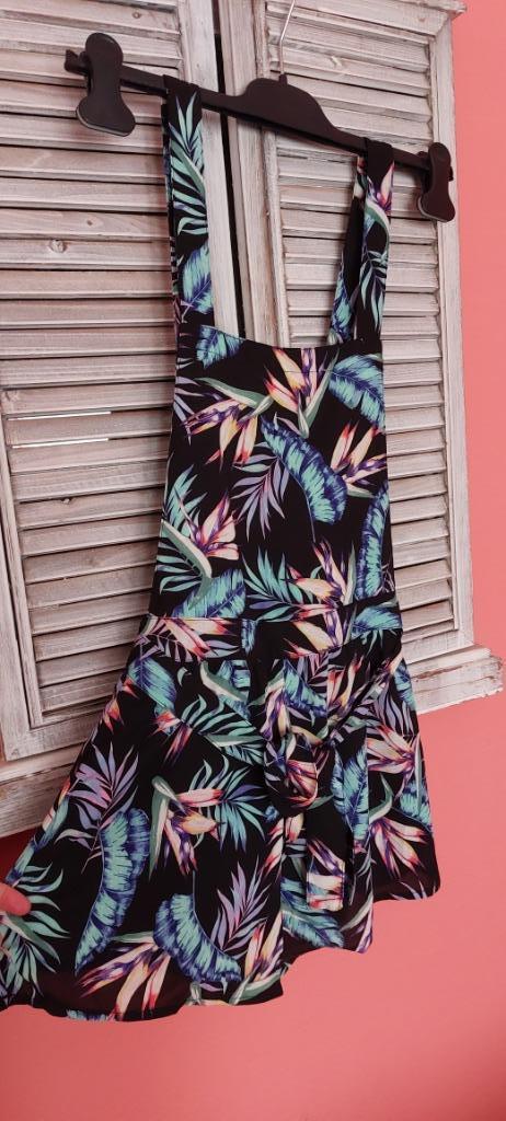 Nieuwe playsuit, Kleding | Dames, Jumpsuits, Nieuw, Maat 34 (XS) of kleiner, Overige kleuren, Ophalen of Verzenden