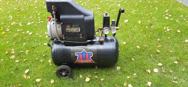 compressor 1500 w 24 liter tank, Doe-het-zelf en Verbouw, Compressors, Gebruikt, 6 tot 10 bar, Minder dan 25 liter, 200 tot 400 liter/min