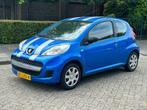 Peugeot 107 1.0-12V XR 2010! Stuurbekrachtiging! Zuinig! NAP, Voorwielaandrijving, Stof, Gebruikt, Zwart