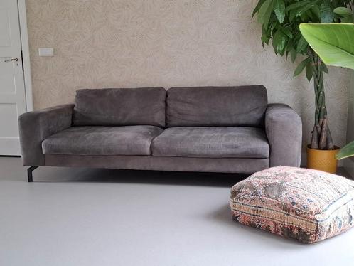 Prachtige grijze lederen bank – zitcomfort in optima forma!, Huis en Inrichting, Banken | Bankstellen, Zo goed als nieuw, Leer