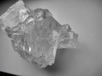 Zoutkristal uit een mijn in de buurt van Kleve, Duitsland, Ophalen of Verzenden, Mineraal
