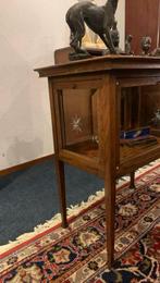 Theekastje met rondom geslepen ster in de ruitjes glasplaat, Antiek en Kunst, Curiosa en Brocante, Ophalen