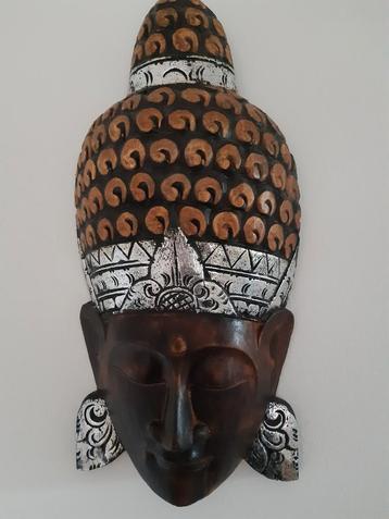 Afrikaans houten masker.  Zo goed als nieuw. 