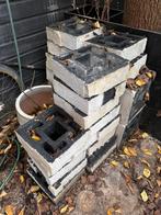 Tegels en plantenbak gratis op te halen, Tuin en Terras, Tegels en Klinkers, Ophalen, Gebruikt, Overige materialen, Terrastegels