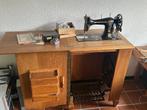 Naaimachine Gritzner in bijbehorende kast, Antiek en Kunst, Ophalen