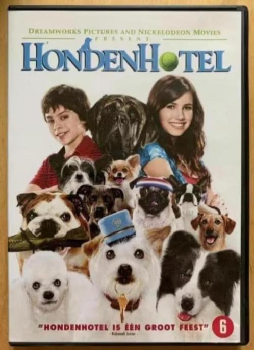 DVD HondenHotel, Honden Hotel; Emma Roberts en Jake T Austin, Cd's en Dvd's, Dvd's | Komedie, Zo goed als nieuw, Vanaf 6 jaar