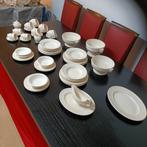 Wedgwood Edme Plain servies, Ophalen