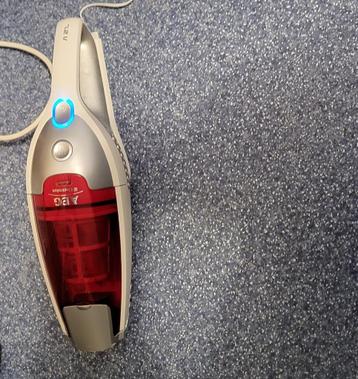 AEG Electrolux Rapido kruimeldief heeft een nieuwe acu nodig beschikbaar voor biedingen