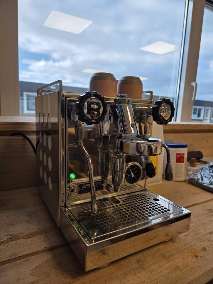 Rocket Espresso Appartemento, Witgoed en Apparatuur, Koffiezetapparaten, Gebruikt, Koffiebonen, Espresso apparaat, 10 kopjes of meer