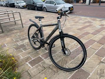 Gazelle Puerto 7000 aluminium frame