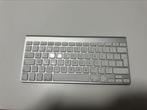 Apple A1255 Wireless Keyboard-QWERTY, Computers en Software, Toetsenborden, Ophalen of Verzenden, Zo goed als nieuw, Draadloos