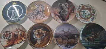 Dieren verzamel bordjes beschikbaar voor biedingen